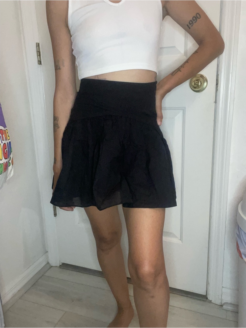 Lulus Black Solid High Rise A-Line Ruffle Mini Skirt XS w/ zip